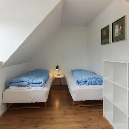 Janna - 2km From The Sea By Interhome