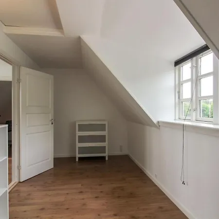 Janna - 2km From The Sea By Interhome Vakantiehuis *