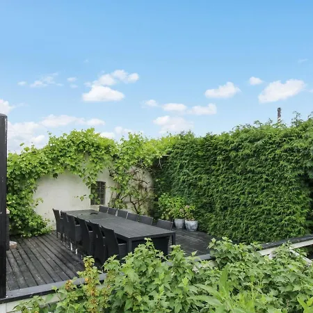 Janna - 2km From The Sea By Interhome *